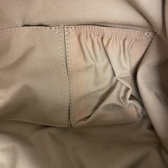 NEW~ Givenchy Nightingale Bag Stingray-Embossed - Picture 7 of 8